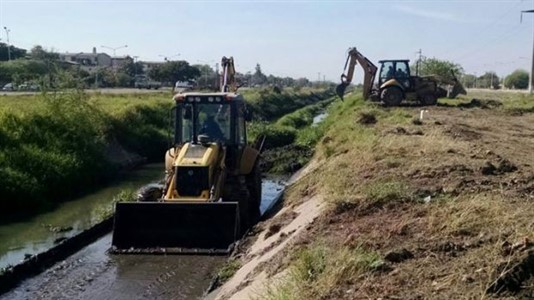 APA busca sanear los canales de agua de Resistencia. 