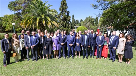  El Presidente recibió a los directivos empresarios en la Quinta de Olivos. Foto: Presidencia.