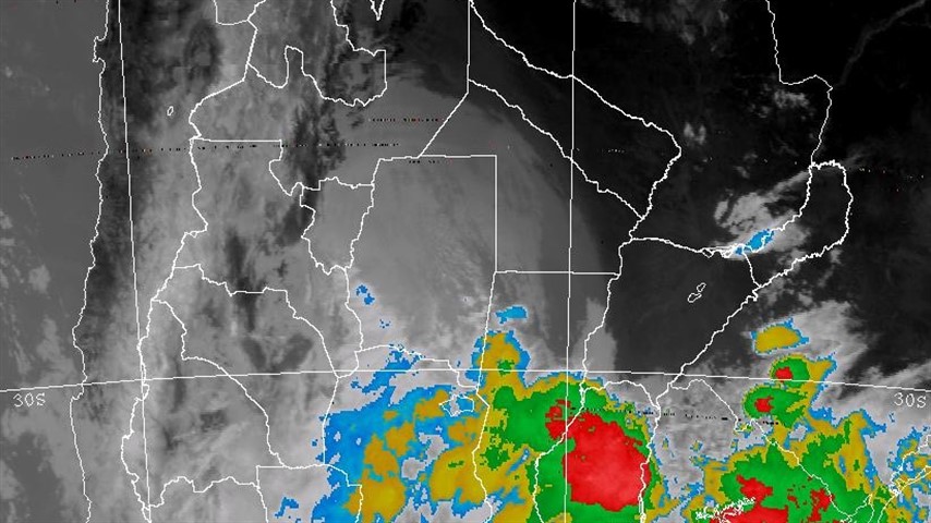 La imagen satelital que muestra el avance de la tormenta sobre Resistencia.